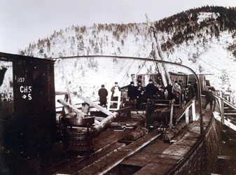 Quintal não 647, Baikal. Mostrando, trabalhadores, ligado, a, coberta, de, a, gelo, quebrando, trem, balsa, steamer, baikal, durante, reconstrução, em, lago baikal